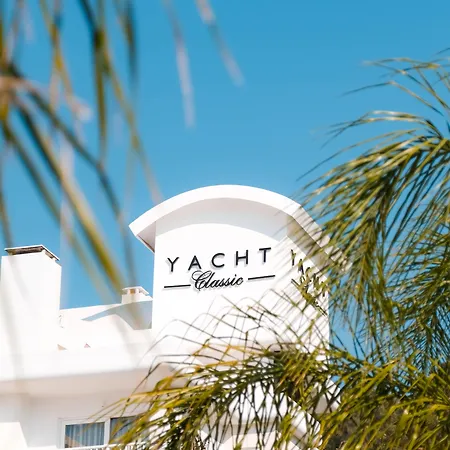 Yacht Classic - Boutique Class